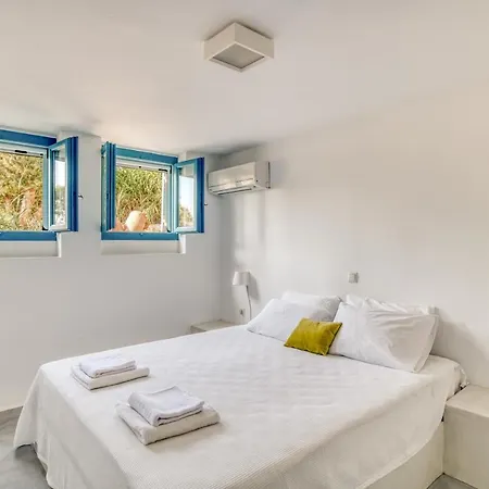 G&k Blue House On Agia Anargyroi Beach,