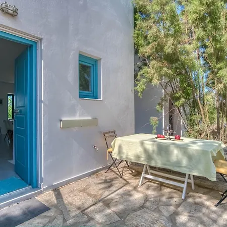 Tatil Evi G&k Blue House On Agia Anargyroi Beach, Zambujeira do Mar