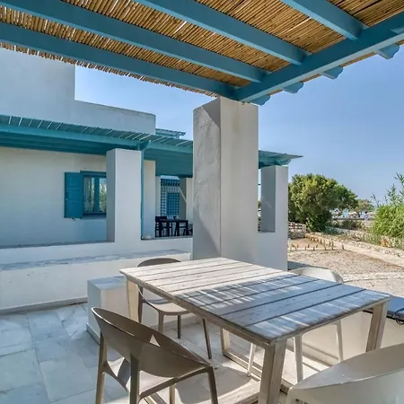 G&k Blue House On Agia Anargyroi Beach, Feriehus Naousa
