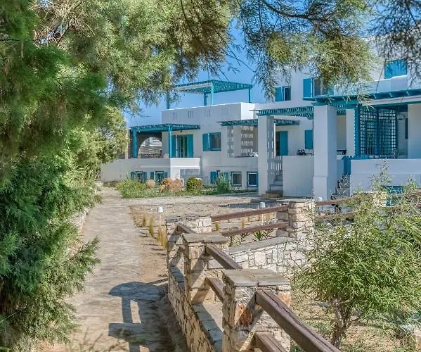 G&k Blue House On Agia Anargyroi Beach, Semesterbostad *