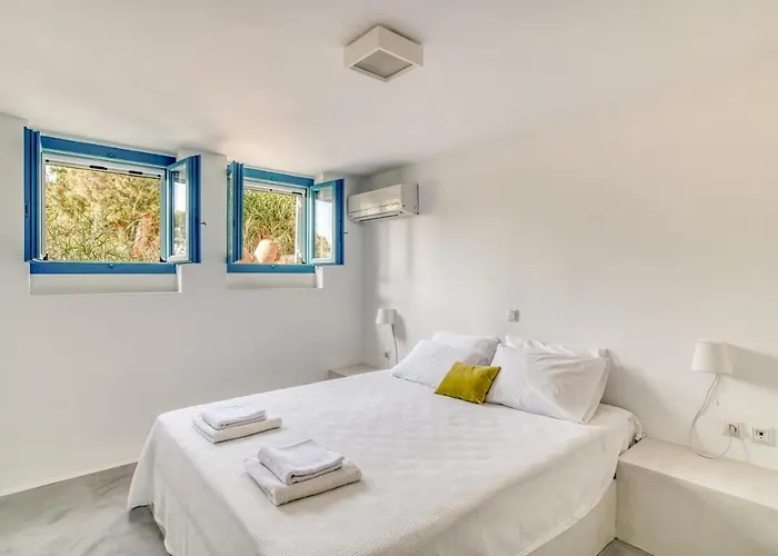 G&k Blue House On Agia Anargyroi Beach,