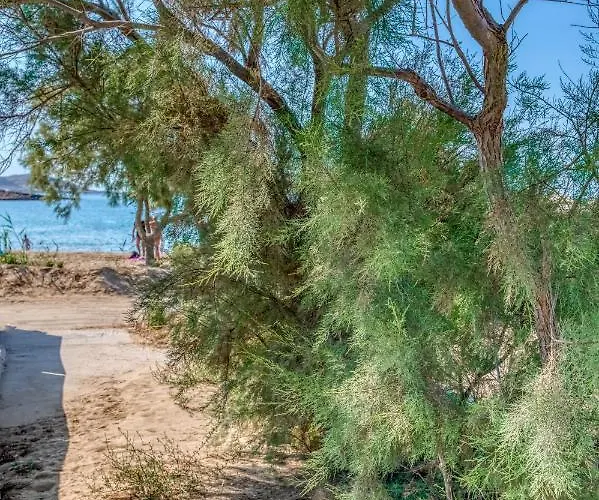 Nyaraló G&k Blue House On Agia Anargyroi Beach,